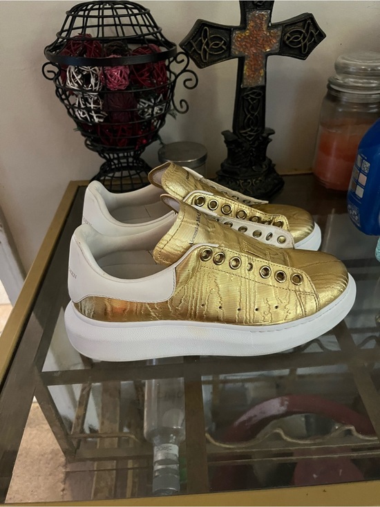 Alexander McQueen Shoes - Alexander McQueen Gold Metallic Platform Sneakers with White Heel size 38